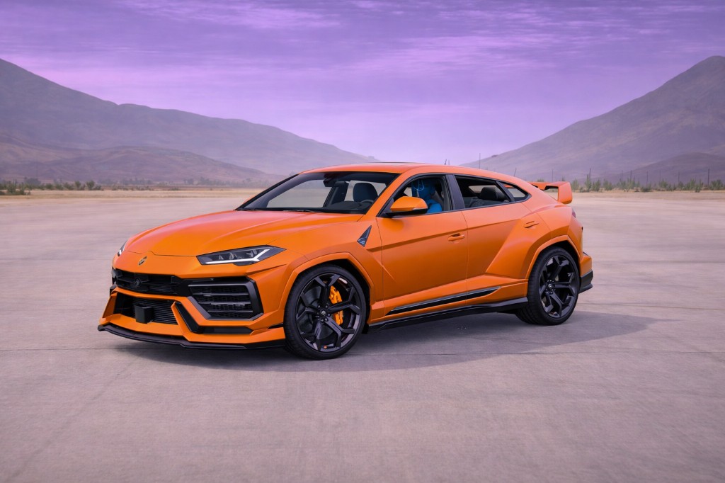 HYCADE URUS — orange widebody Lamborghini Urus